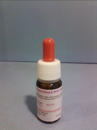 Olio essenziale pino - di,